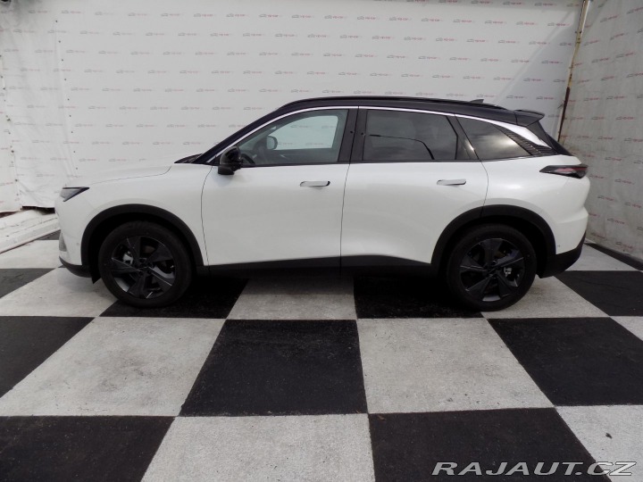 BAIC X5 1.5T/AT/Pixel-Led/PANO/DP 2025