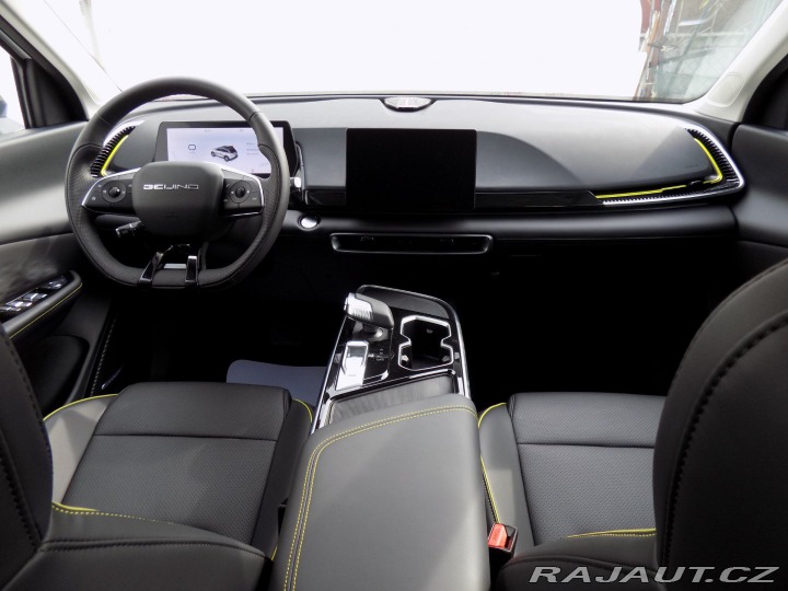 BAIC X5 1.5T/AT/Pixel-Led/PANO/DP 2025