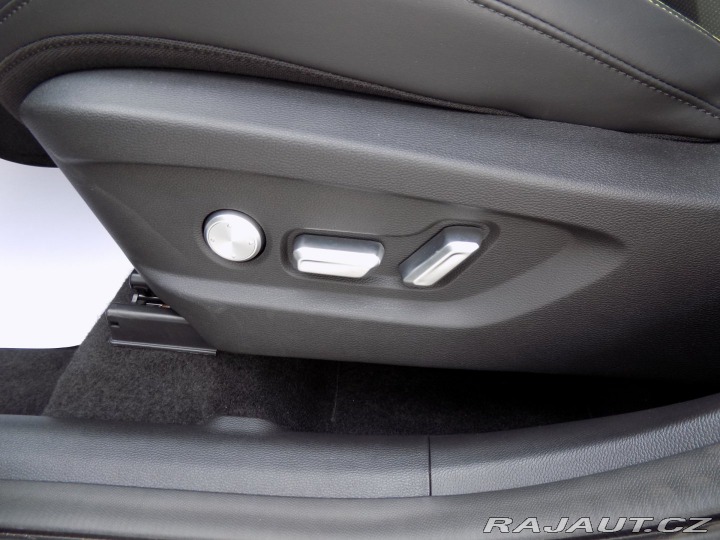 BAIC X5 1.5T/AT/Pixel-Led/PANO/DP 2025