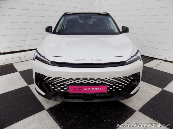 BAIC X5 1.5T/AT/Pixel-Led/PANO/DP 2025