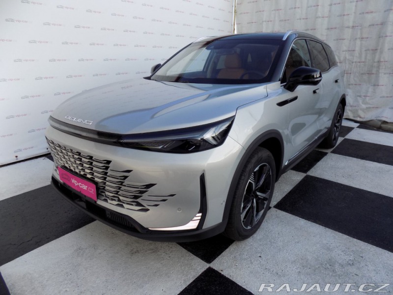 BAIC X7 1.5T/AT/Pixel-LED/PANO/Ma