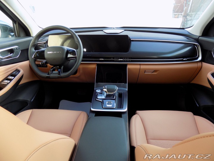 BAIC X7 1.5T/AT/Pixel-LED/PANO/Ma 2025