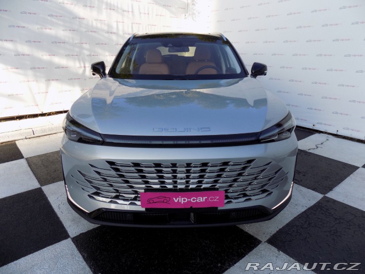 BAIC X7 1.5T/AT/Pixel-LED/PANO/Ma 2025