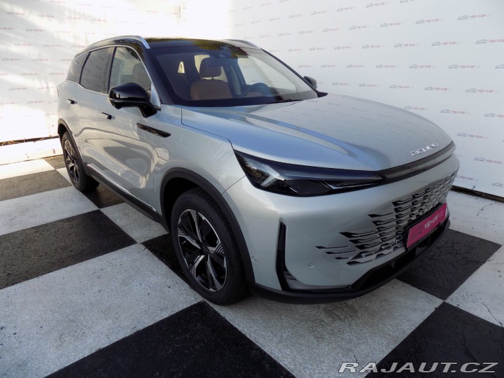 BAIC X7 1.5T/AT/Pixel-LED/PANO/Ma 2025