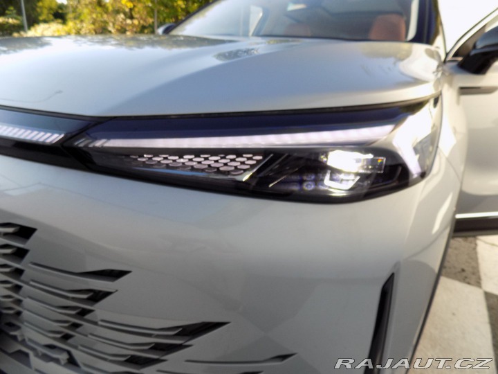 BAIC X7 1.5T/AT/Pixel-LED/PANO/Ma 2025