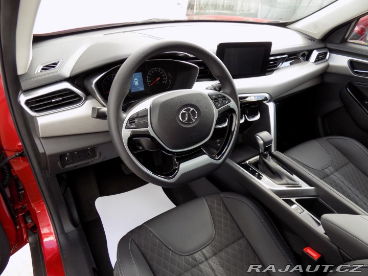 BAIC X3 1.5T/AT/Full-LED/DPH/ 2025