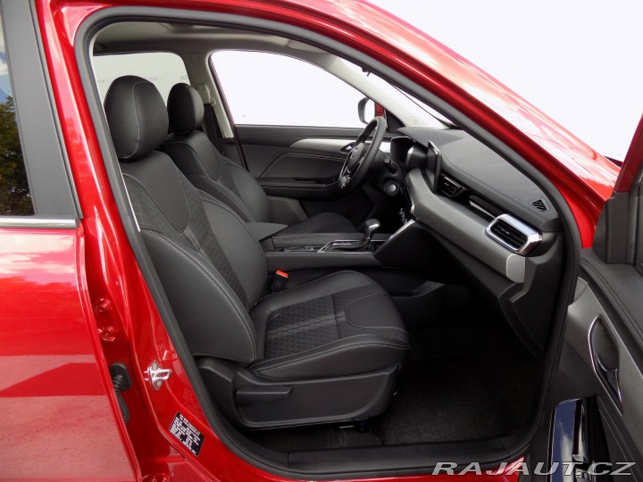 BAIC X3 1.5T/AT/Full-LED/DPH/ 2025