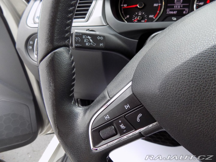 Seat Toledo 1.6TDI/ITECH/NAVI/Klima/ 2015