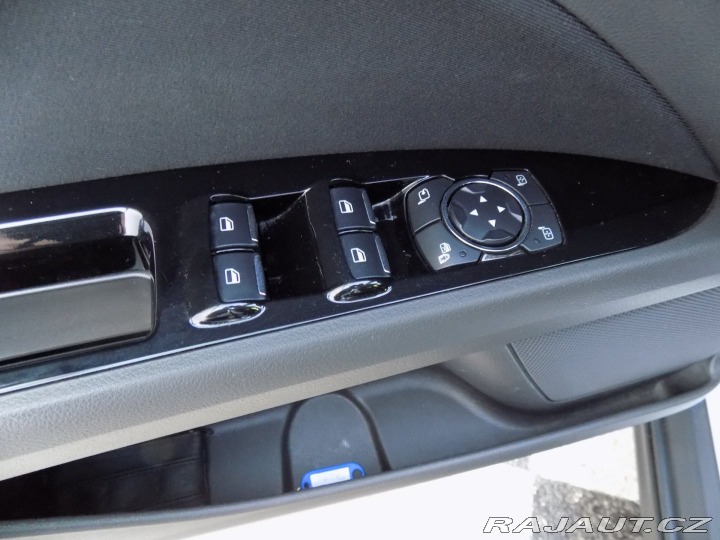 Ford Mondeo 2.0TDCi/Trend/LED/DPH/ 2019