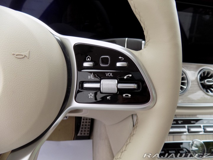 Mercedes-Benz E 400d/AMG-Line/4-M/PANO/ 2019