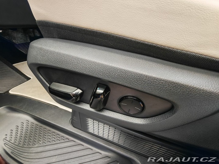 Lexus Ostatní modely LM 350h  350h 4×4 Luxury Amonite S 2024