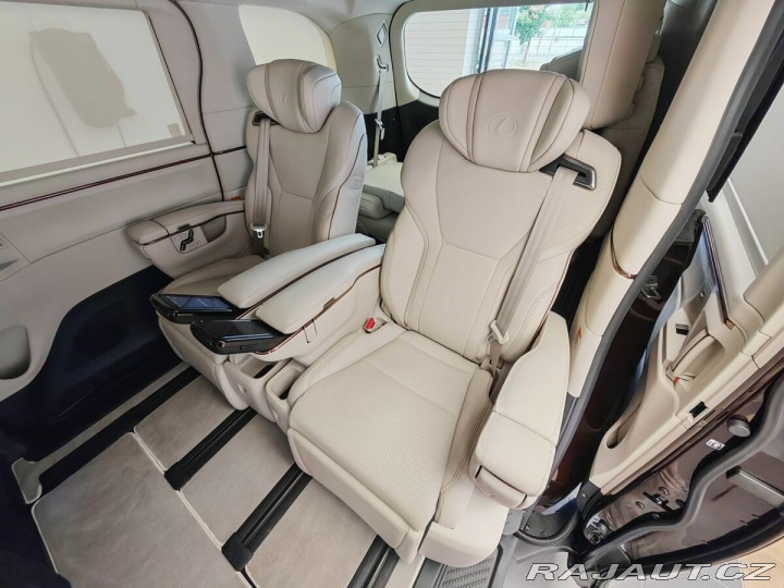 Lexus Ostatní modely LM 350h  350h 4×4 Luxury Amonite S 2024