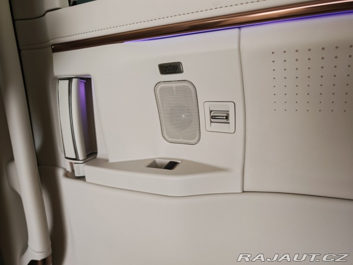 Lexus Ostatní modely LM 350h  350h 4×4 Luxury Amonite S 2024