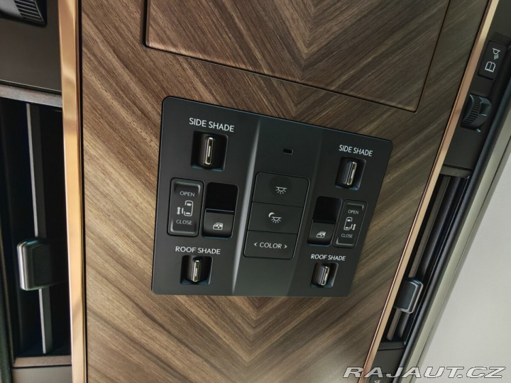 Lexus Ostatní modely LM 350h  350h 4×4 Luxury Amonite S 2024