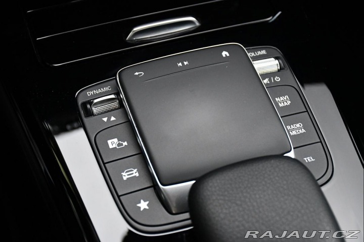 Mercedes-Benz CLA 200d 2023