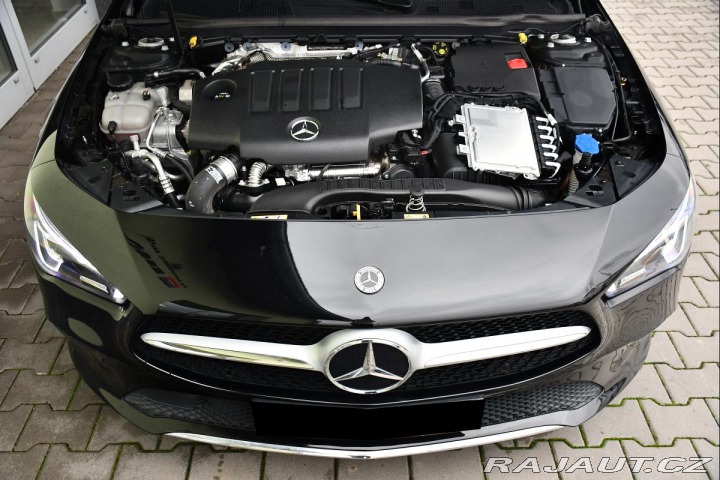 Mercedes-Benz CLA 200d LED A/T NAVI KAMERA 2023