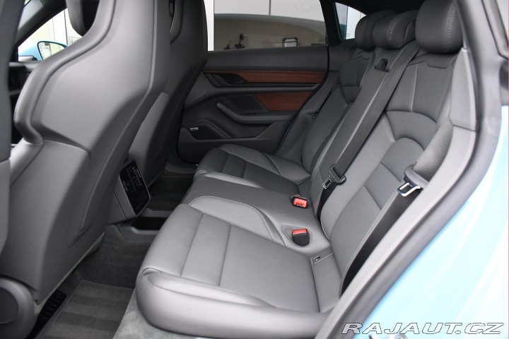 Porsche Taycan 4SCROSS BOSE PANO 1M 2021