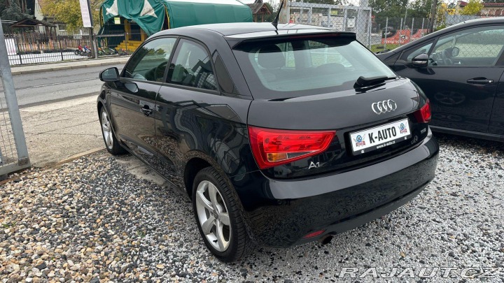 Audi A1 1.2TFSI 63kW *ALU*PDC* 2012