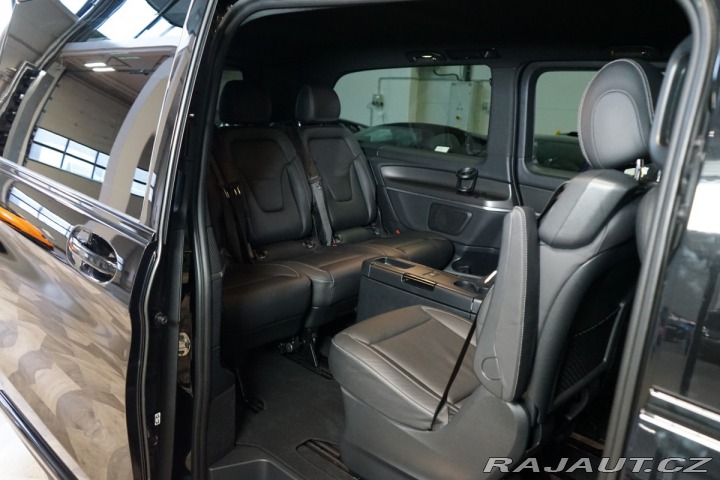 Mercedes-Benz V 300d*4M*AMG*360*ZÁRUKA*LE 2021