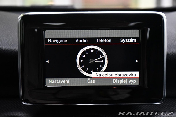 Mercedes-Benz A 180i NAVI VÝHŘEV PDC 2013