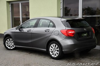 Mercedes-Benz A 180 2013