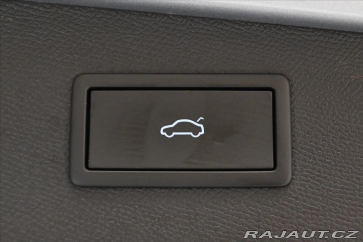 Seat Leon 2,0 FR TDI 110 kW DSG Bus 2022