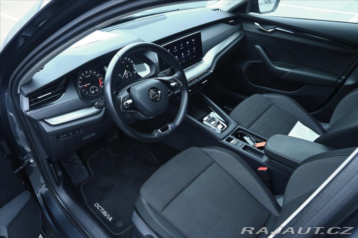 Škoda Octavia 2,0 TDi 110kW DSG Busines 2021