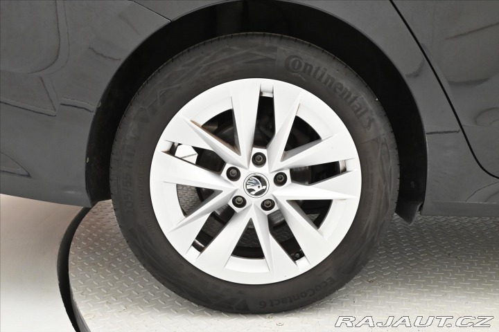 Škoda Octavia 2,0 TDi 110kW DSG Style Z 2022