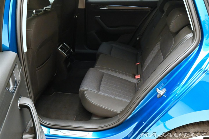 Škoda Superb 1,5 TSI 110 kW DSG Busine 2022