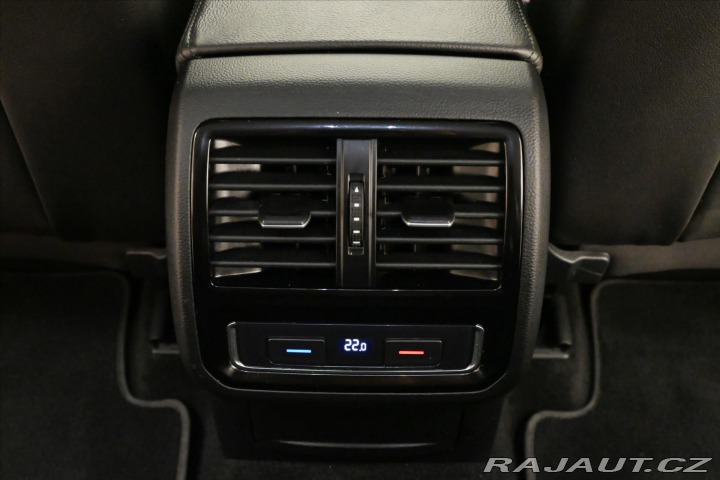 Volkswagen Passat 2,0 TDi 110kW DSG Eleganc 2020