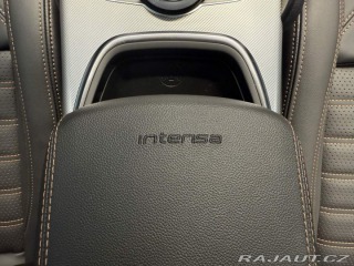 Alfa Romeo Giulia 2.0 Turbo 280k AT8 AWD  I 2025