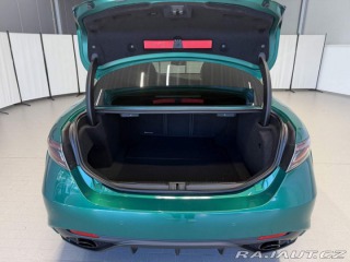 Alfa Romeo Giulia 2.0 Turbo 280k AT8 AWD  I 2025