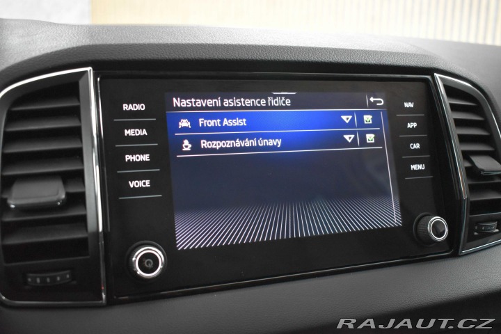 Škoda Karoq 1.5 TSI 110 STYLE*KAMERA* 2021