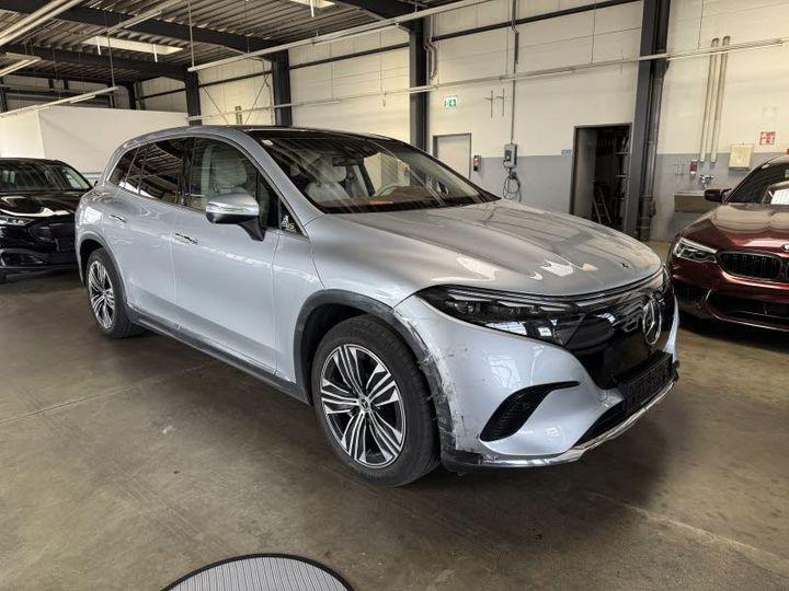 Mercedes-Benz EQS 580 4x4 SUV PŘIPRAVUJEME
