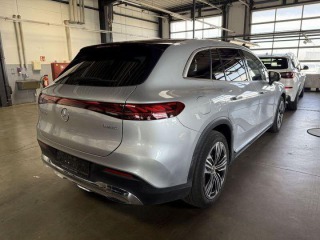 Mercedes-Benz EQS 580 4x4 SUV PŘIPRAVUJEME 2023