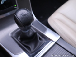 Volvo V60 2,0 D3 120kW V5 Momentum 2011
