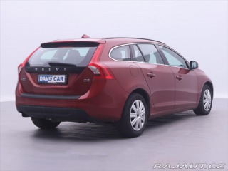 Volvo V60 2,0 D3 120kW V5 Momentum 2011