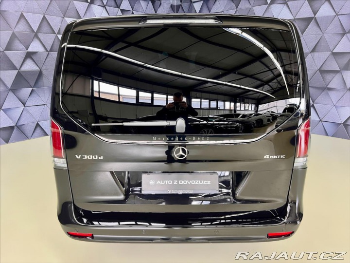 Mercedes-Benz V 300d 4MATIC EXCLUSIVE XL 2025