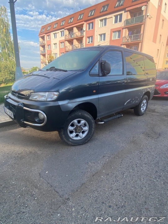 Honda Ostatní modely 2,5 h1 teréní offroad d 1800
