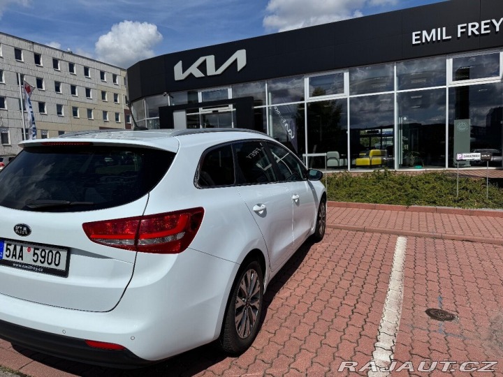 Kia Ceed 1,6 99kW, 1 majitel 2015