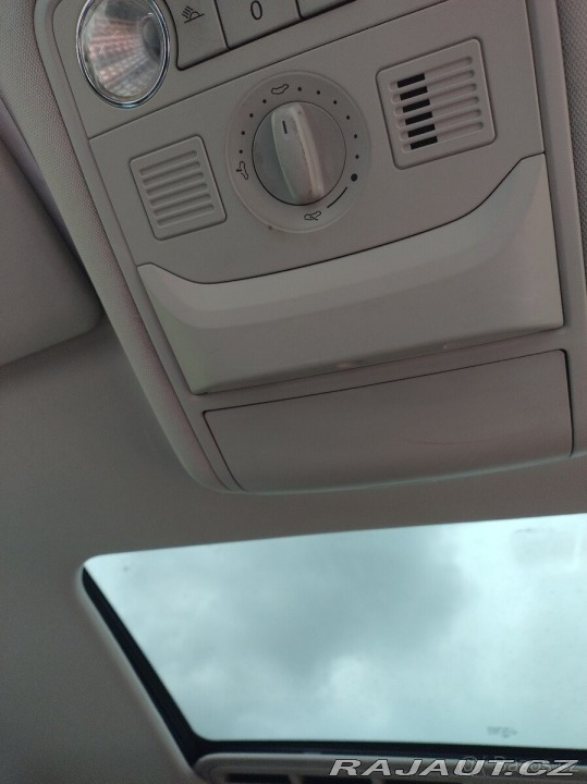 Škoda Superb 2,0 II 2009