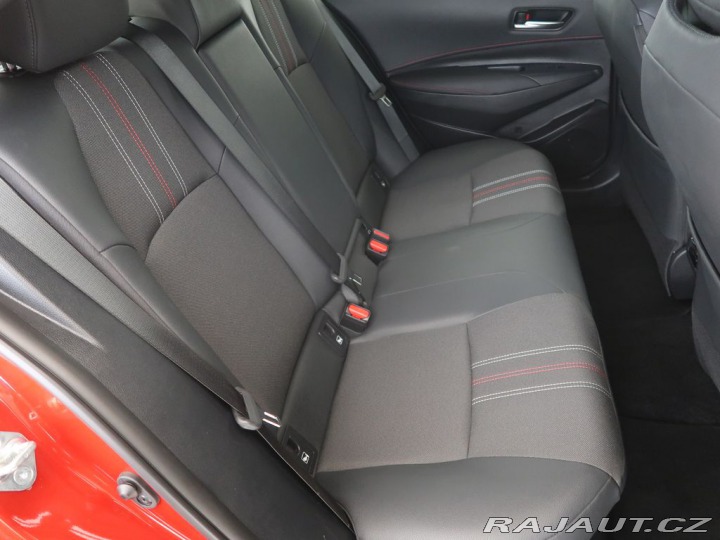 Toyota Corolla 1.8Hybrid,CZ,1Maj,GR Spor 2023