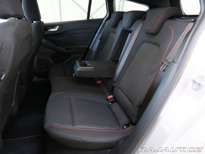 Ford Focus 1.0EcoBoost,92kW,ST-LINE, 2023