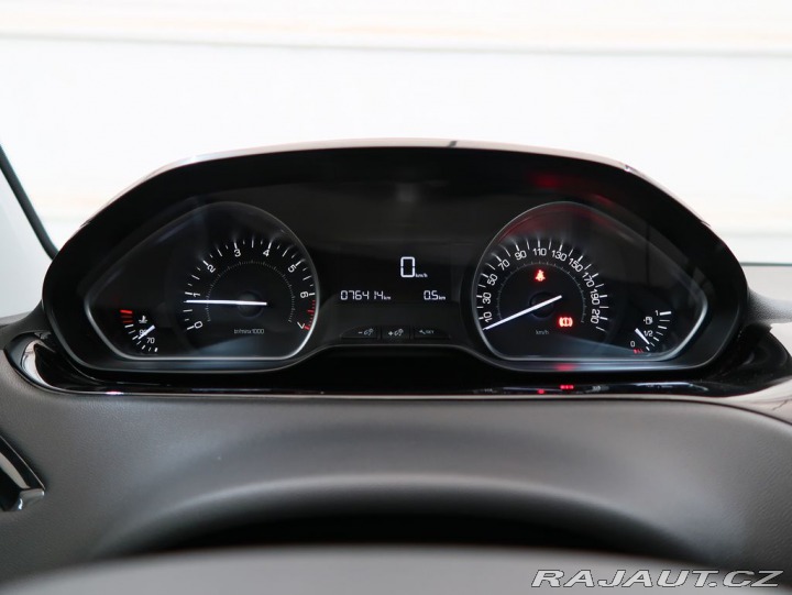 Peugeot 208 1.2PureTech,60kW,ALLURE,M 2017