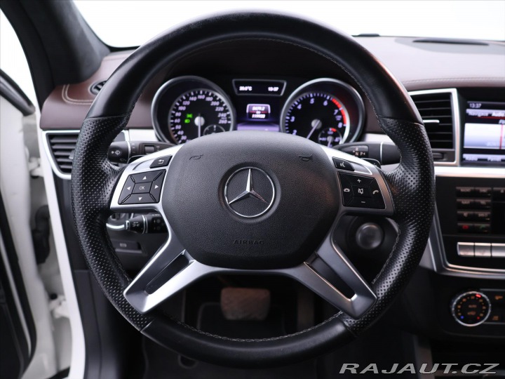 Mercedes-Benz GL 3,0 400 245kW AMG Sport 7 2014