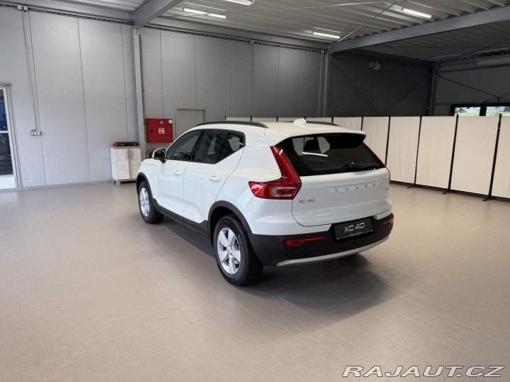 Volvo XC40 B3 - 2.0L 163HP + 14HP AT 2025