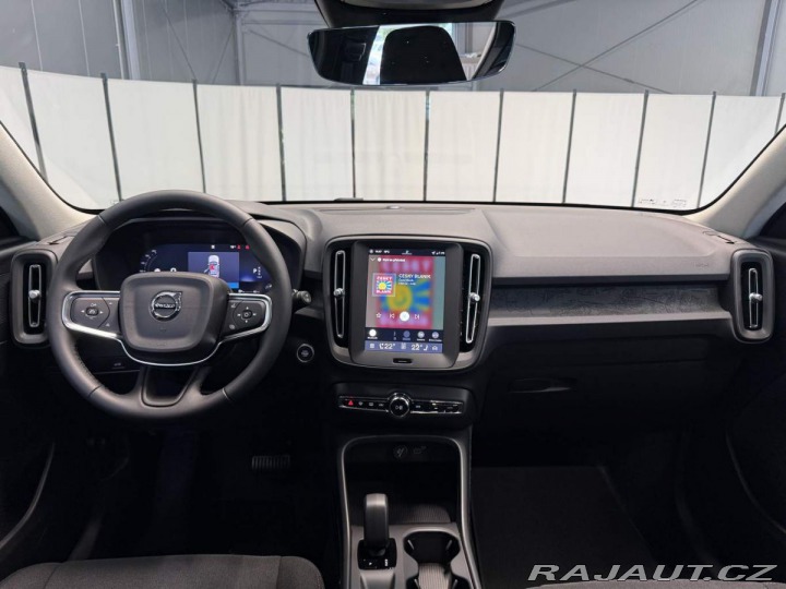 Volvo XC40 B3 - 2.0L 163HP + 14HP AT 2025