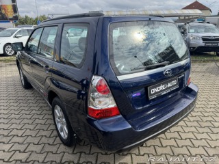 Subaru Forester 4X4 2,0i 116 KW STK KOLA 2005