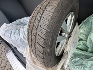 Volkswagen Caravelle 6,1 DSG 8 MÍST 110KW 2020