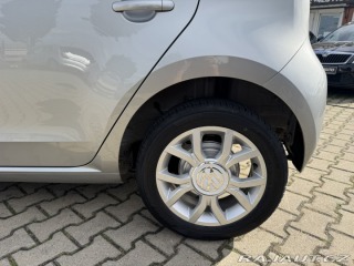 Volkswagen up! 1,0i 44 KW 1. MAJ. STK SŠ 2013